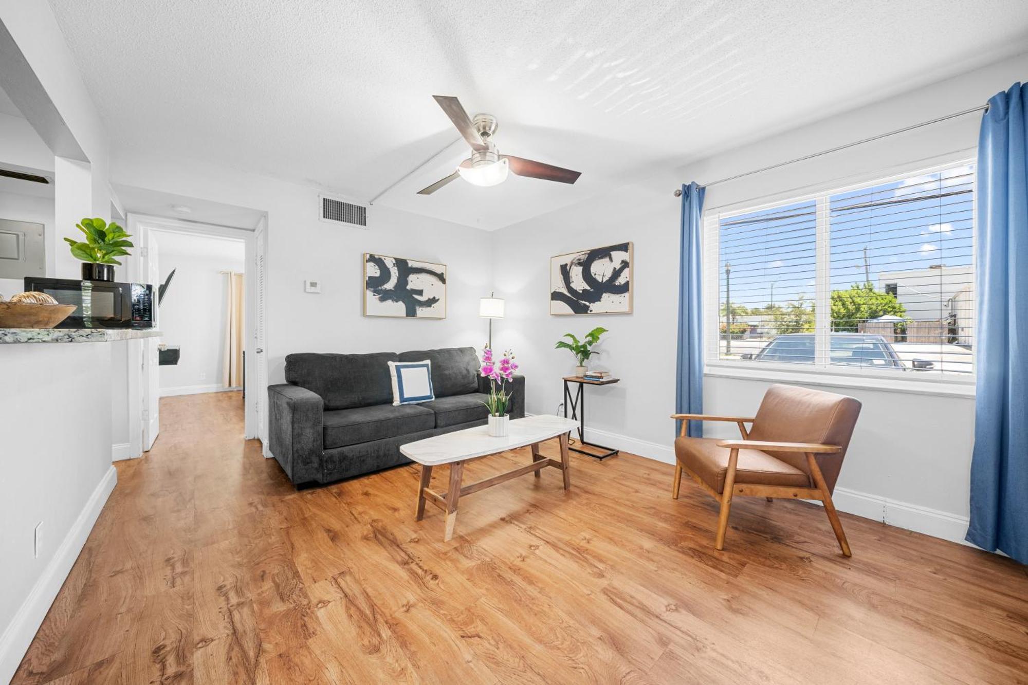 Apartment The Victor By Lowkl Fort Lauderdale